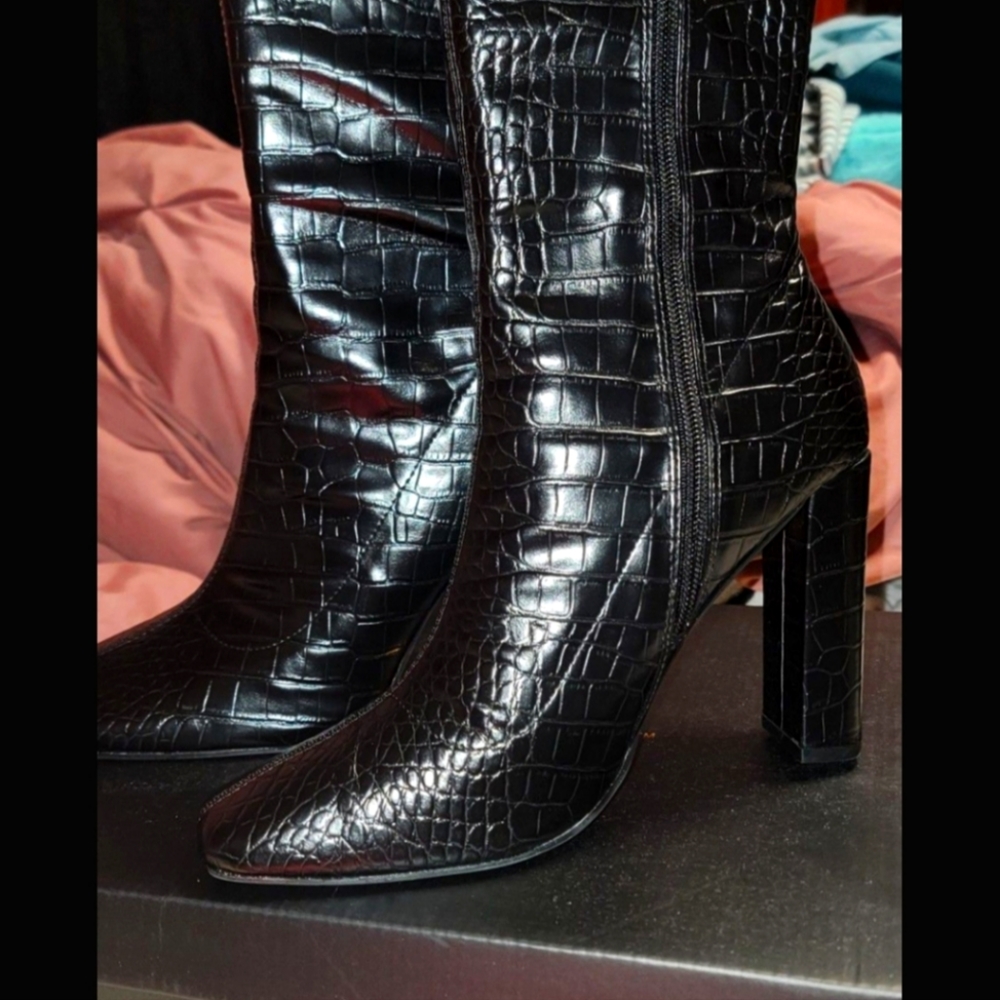 Women's Black Booties